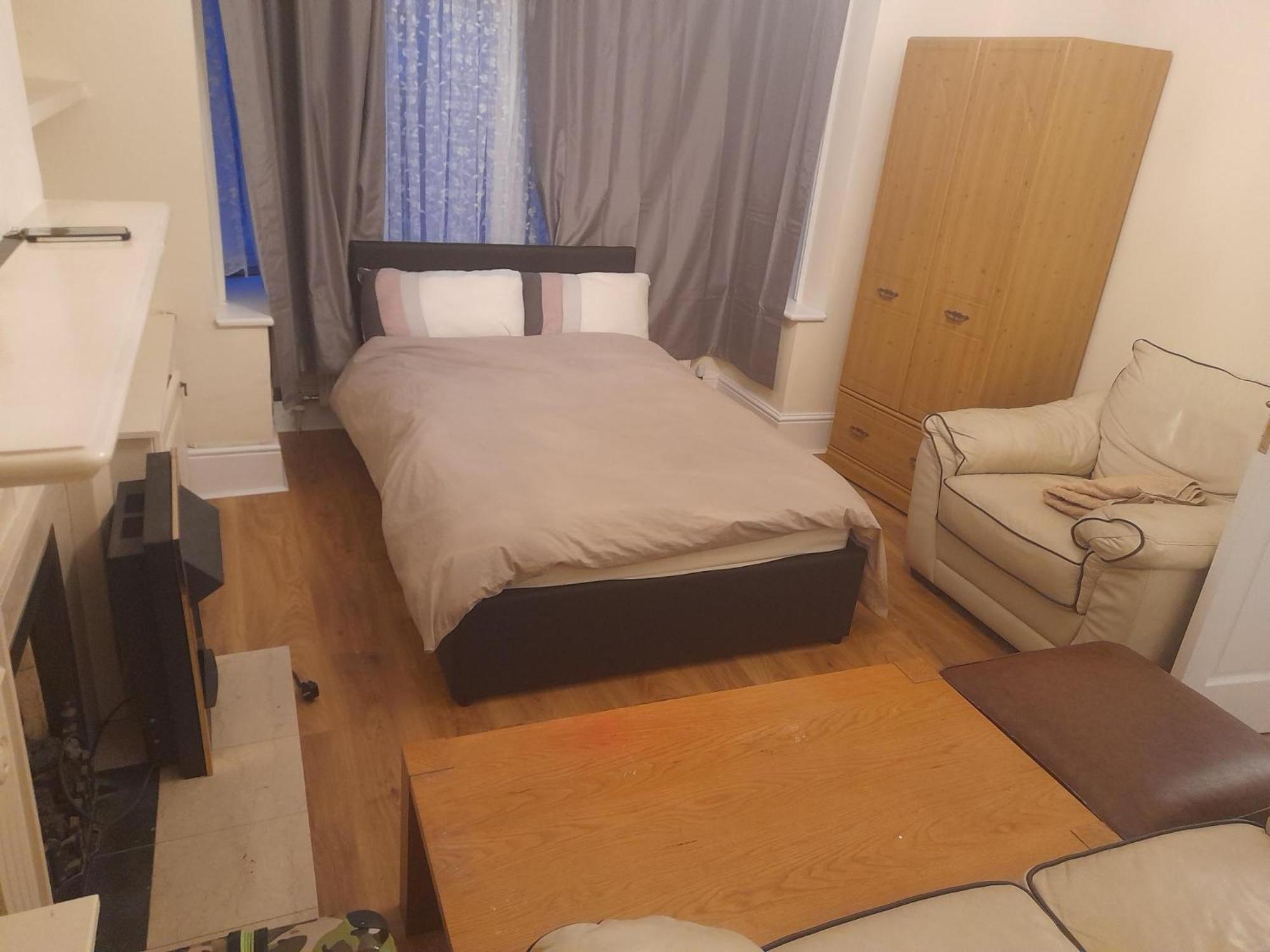 Big Room With Free Parking London Exteriör bild